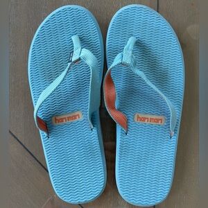 Hari Mari Women’s Flip Flops Size 7